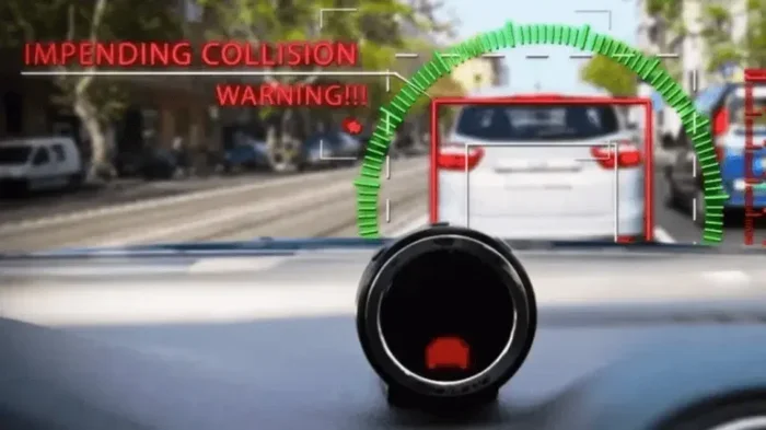 What Triggers an Automatic Collision Notification System