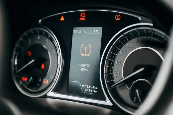 How Do I Turn Off the TPMS Light on My Dashboard Quickly