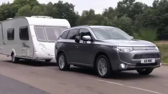 Can a Mitsubishi Outlander Tow Heavy Loads And Trailers