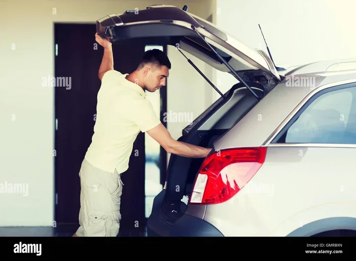 How to Open a Trunk From Inside When You Are Locked Out