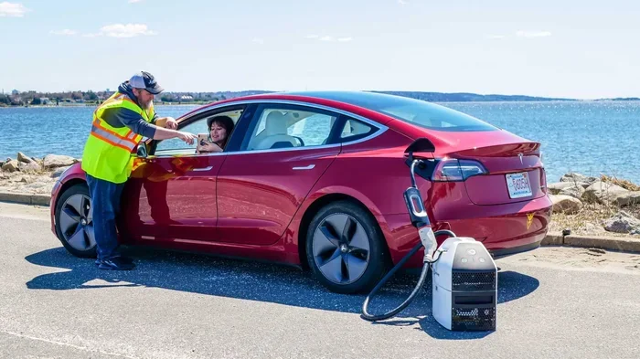 What Happens If a Hybrid Runs Out of Gas on the Road